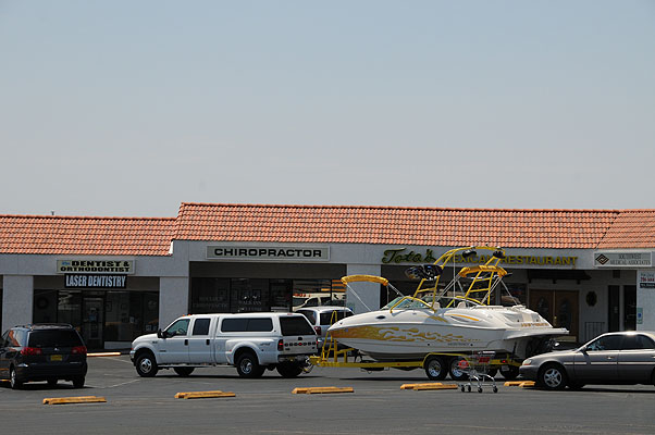 DSC_0543.jpg (4288x2848) NIKON D300 - 18-200mm f/3.5-5.6 // F10 // 1/400 sec // ISO 400 // 75,0 mm // no Flash // 2008:07:04 11:36:06 DSC_0543.jpg (4288x2848) NIKON D300 - 18-200mm f/3.5-5.6 // F10 // 1/400 sec // ISO 400 // 75,0 mm // no Flash // 2008:07:04 11:36:06